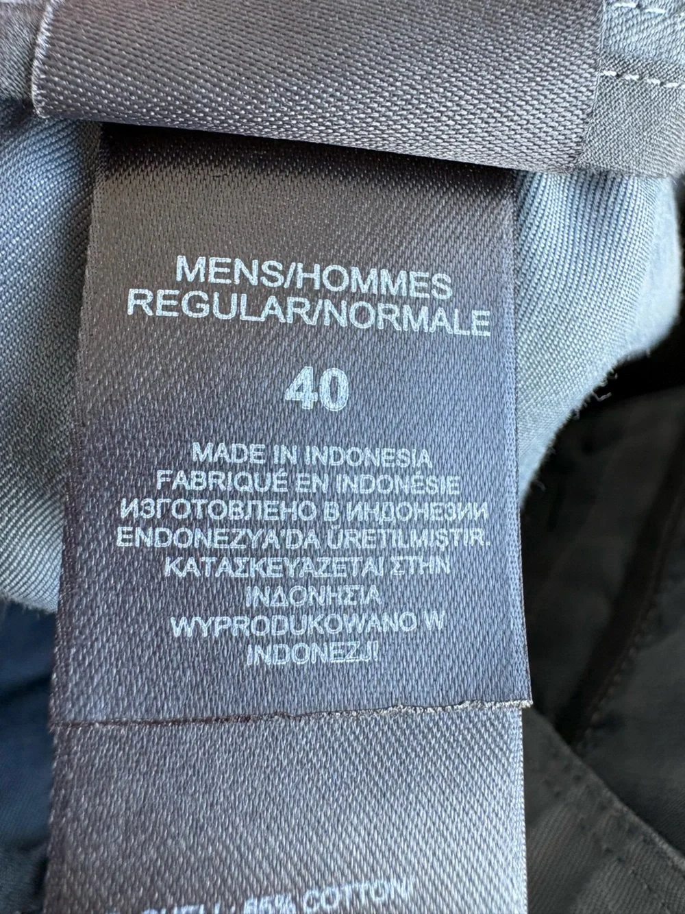 The North Face Men’s Grey Utility Hiking Pants Size 40 x 32